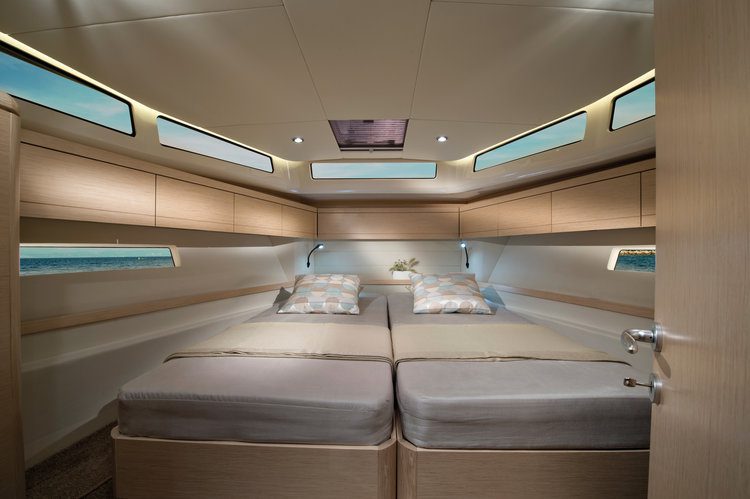 Greenline, Eyachts Australia and New Zealand