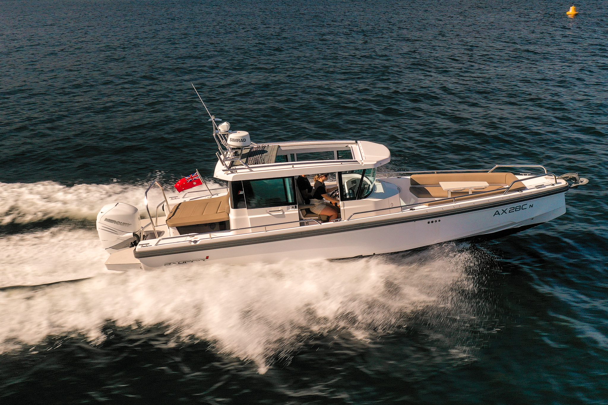 Axopar 28 Cabin