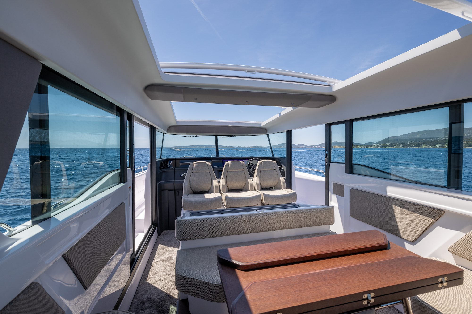 Axopar 45 Cross Cabin Australia Eyachts