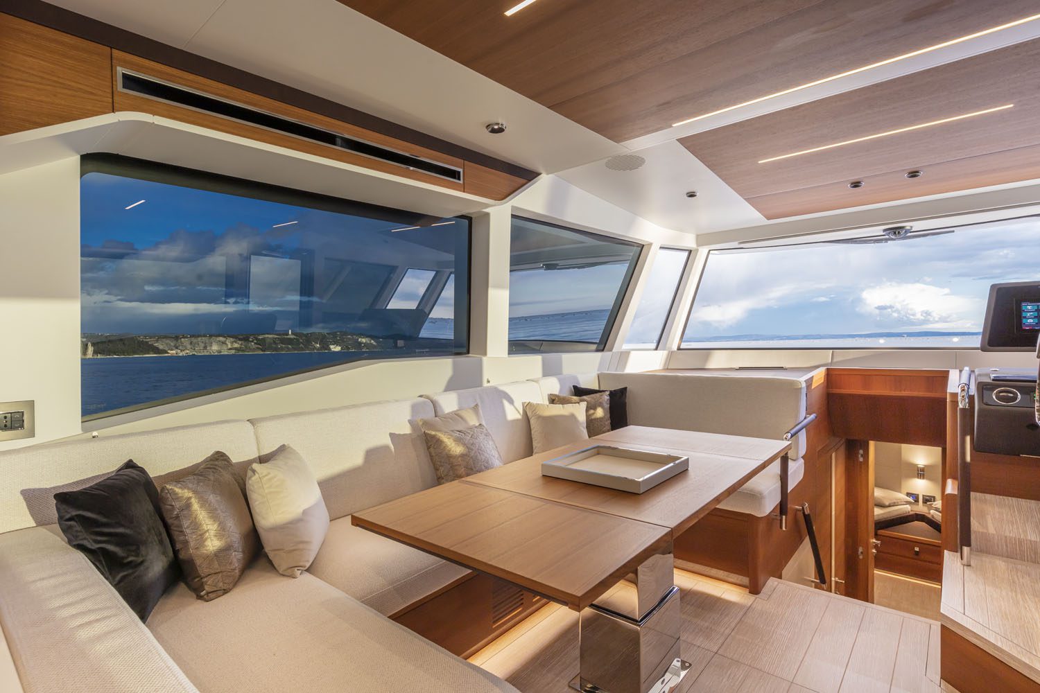 PARDO E60 -480 Pardo GT52 Eyachts Australia