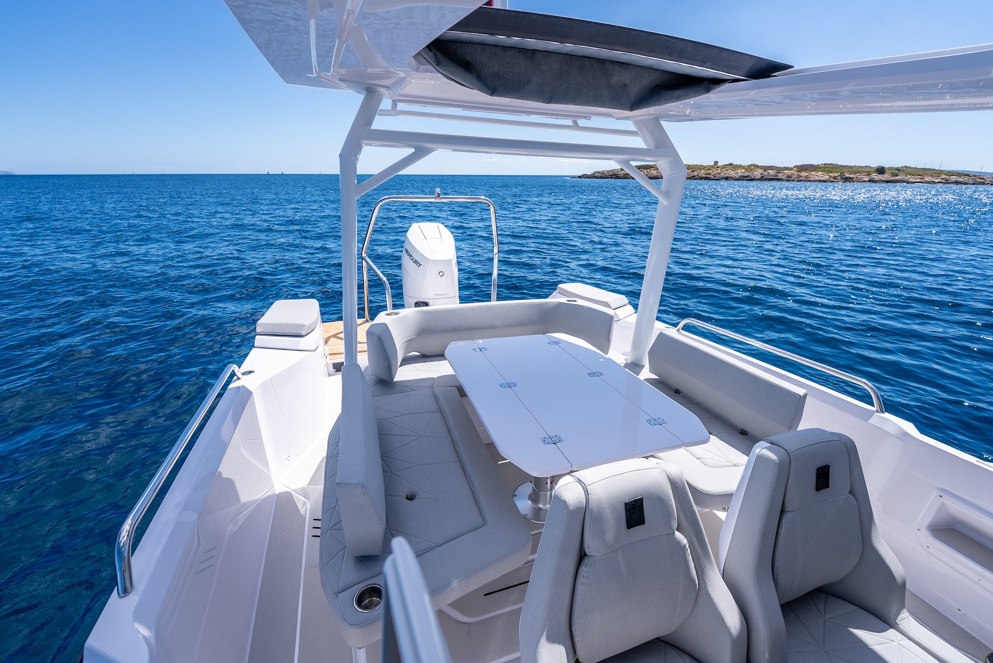 Axopar 29 Sun Top_DSC00247 Axopar 22 Eyachts, Australia and New Zealand