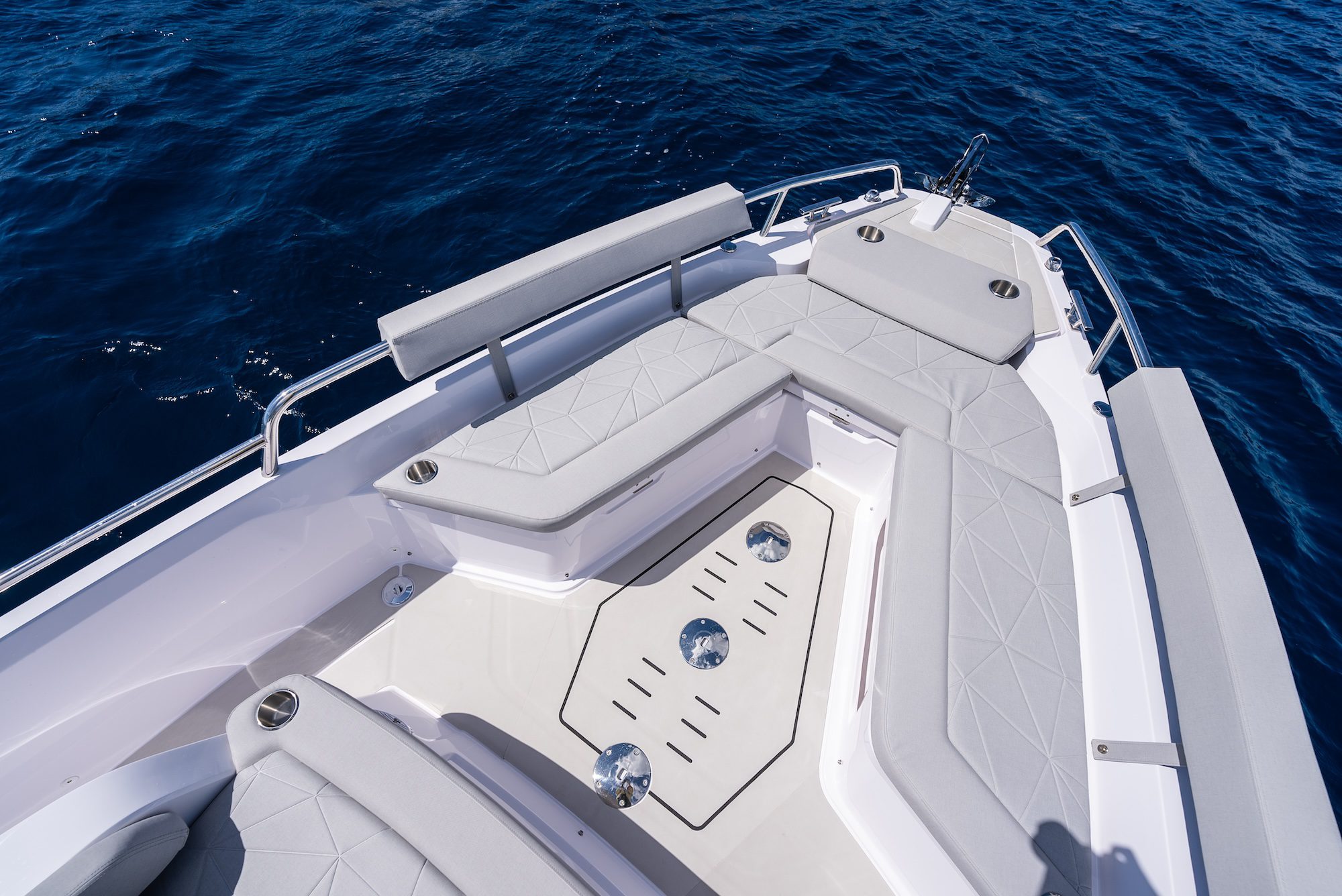 Axopar 37 Design Improvements