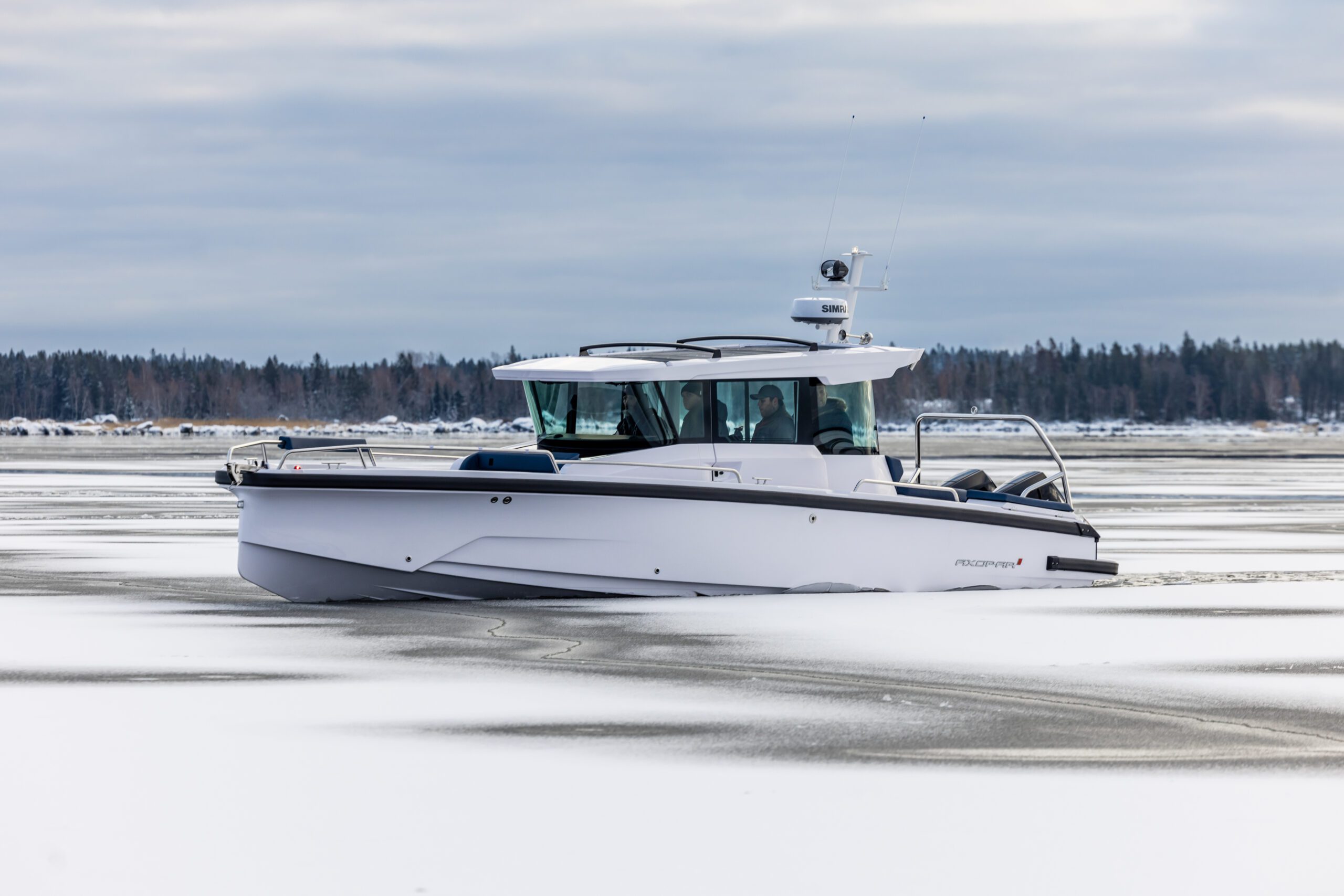 Axopar-29-XC-Cross-Cabin-2 Axopar 22 Eyachts, Australia and New Zealand