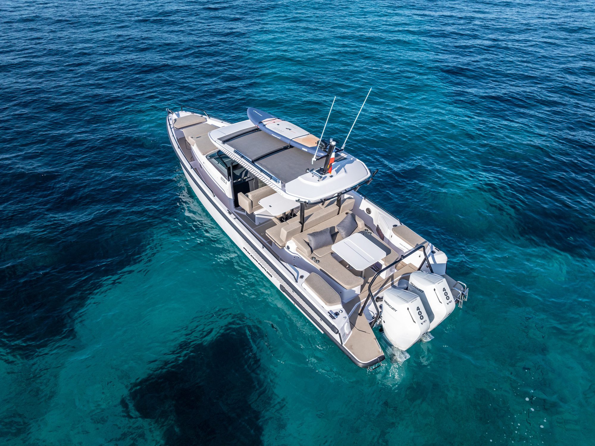 Axopar 37 Sun-Top BRABUS Performance Line Mediterrana Edition Axopar 37 Sun Top MY 2025