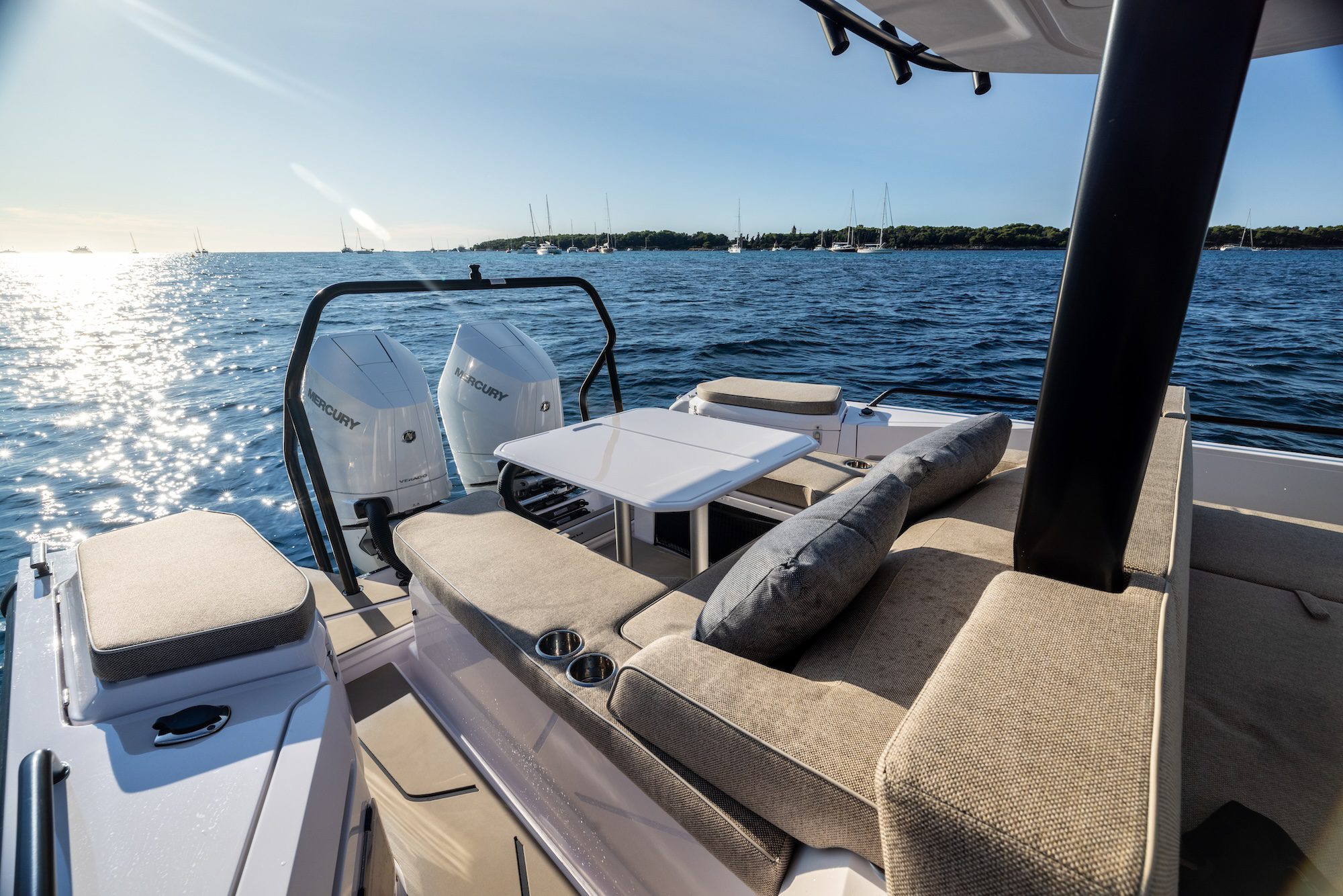 Axopar 37 Sun-Top BRABUS Performance Line Mediterrana Edition Axopar 22 Eyachts, Australia and New Zealand
