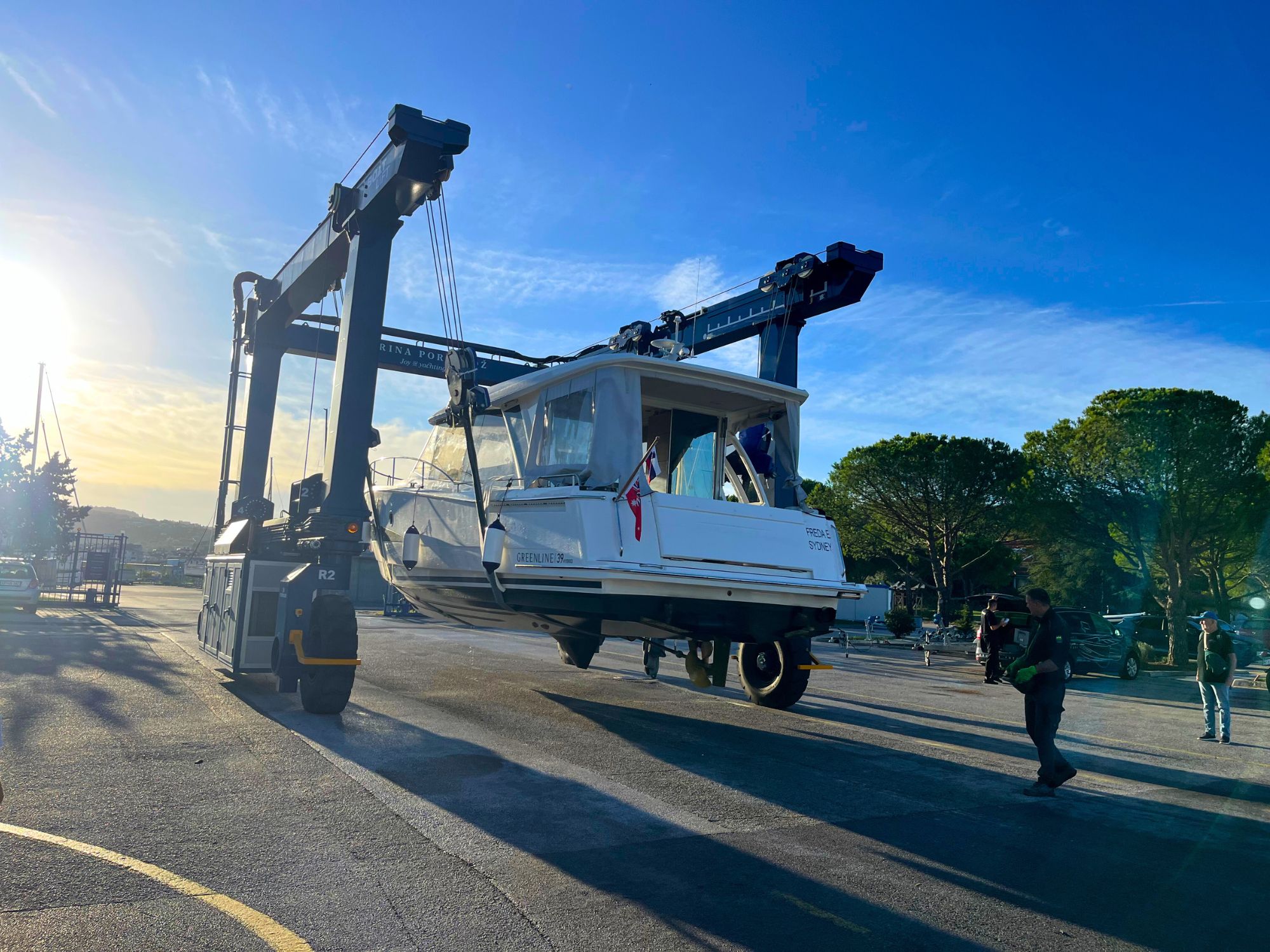 3 Greenline 48, Eyachts Australia and New Zealand