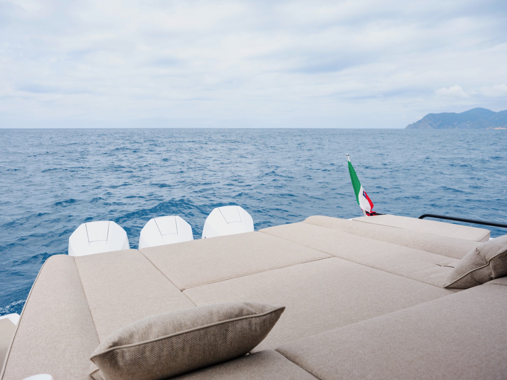 Axopar, Eyachts Australia and New Zealand