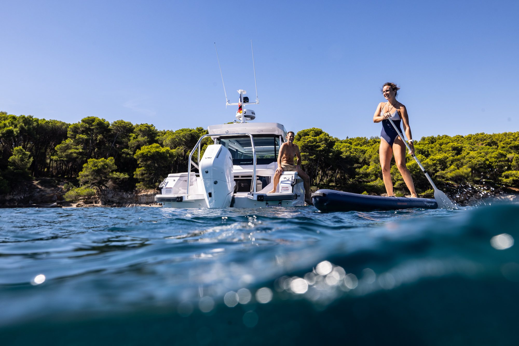 Axopar 29 XC Cross Cabin