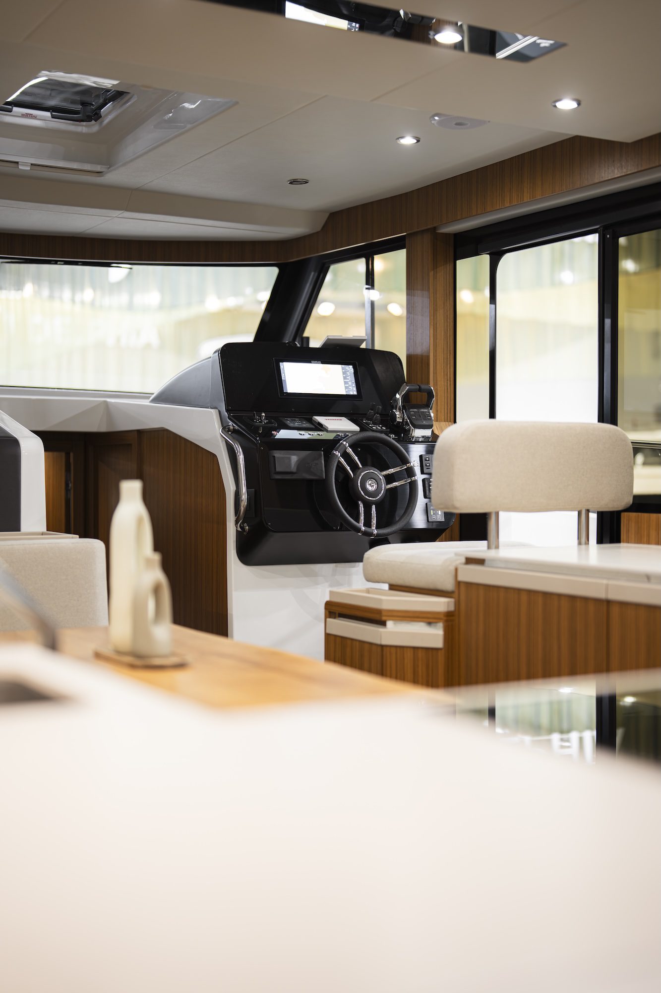 GL42-interior-18