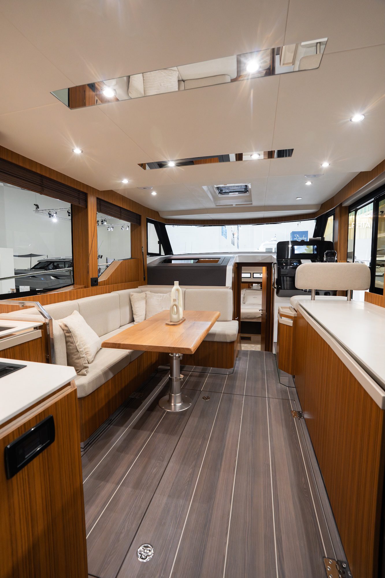 GL42-interior-4