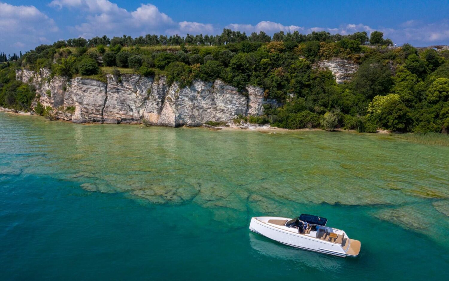 Pardo, Eyachts Australia and New Zealand
