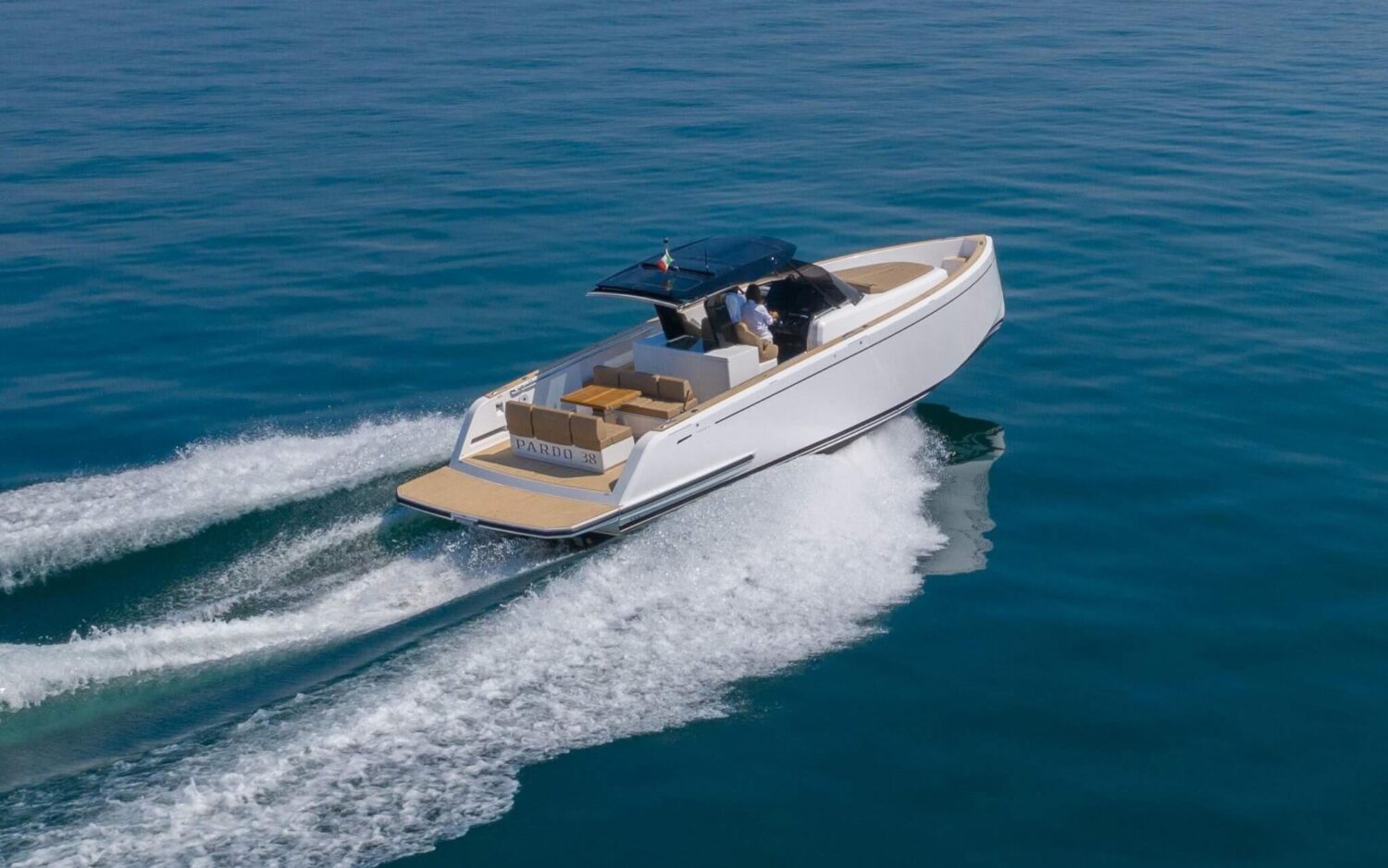 Pardo, Eyachts Australia and New Zealand