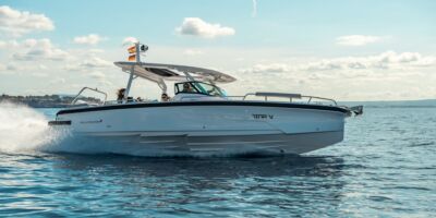 Axopar 29 sun top